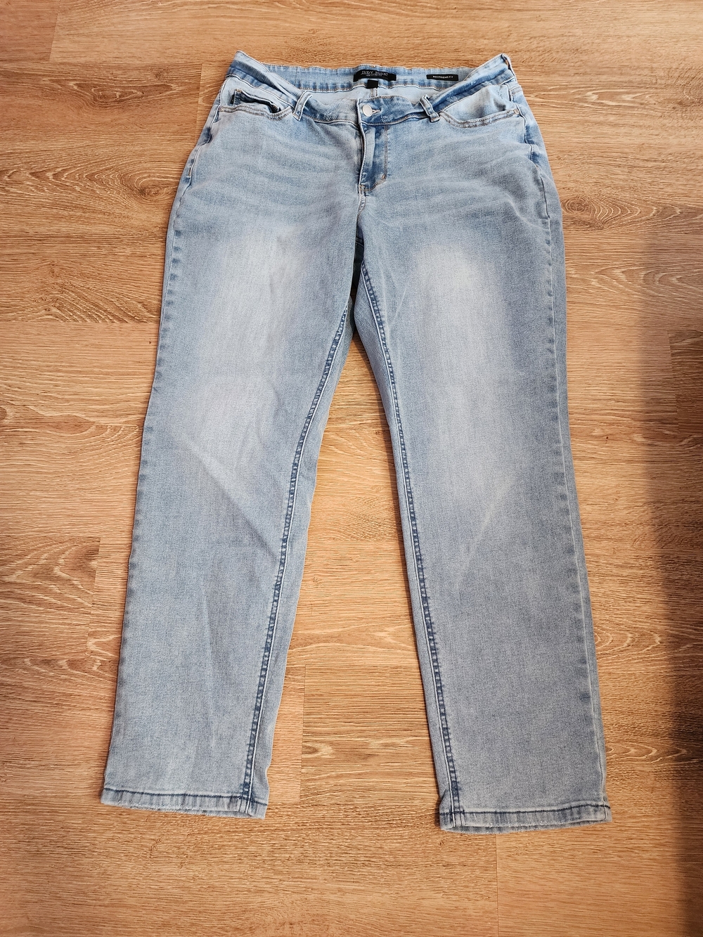 Judy Blue Boyfriend Fit Light Wash Stretch Jeans Size 14W